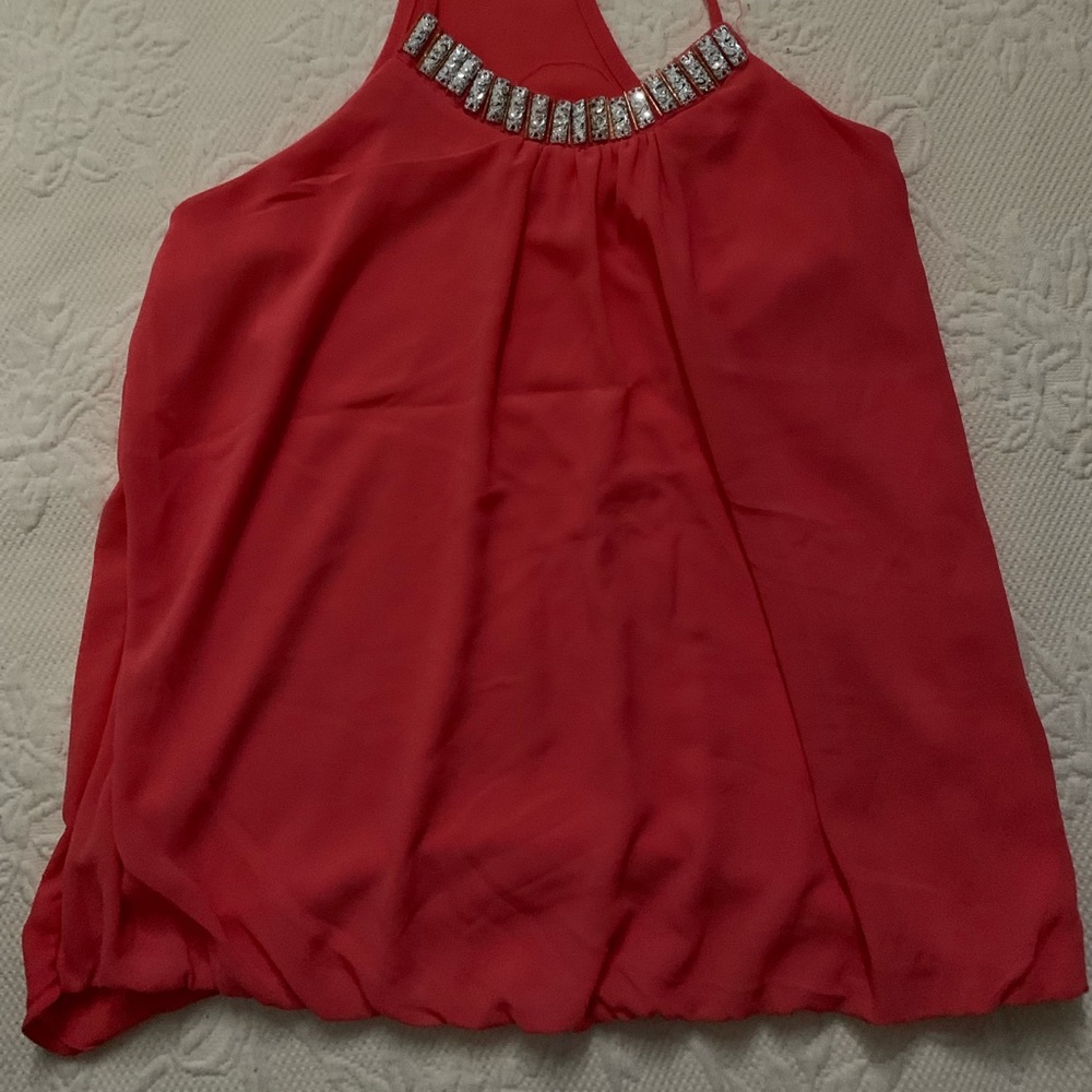 Pink top - Picture 2 of 3